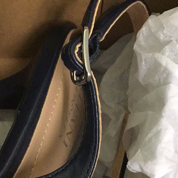 ALFANI navy sling back 8M shoes - Picture 9 of 14
